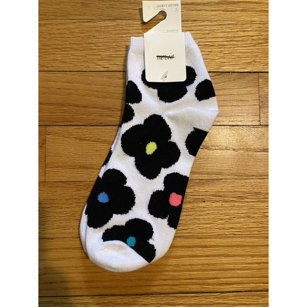 Aerie Women's Flower Low Cut Bobby Socks One Size  NWT